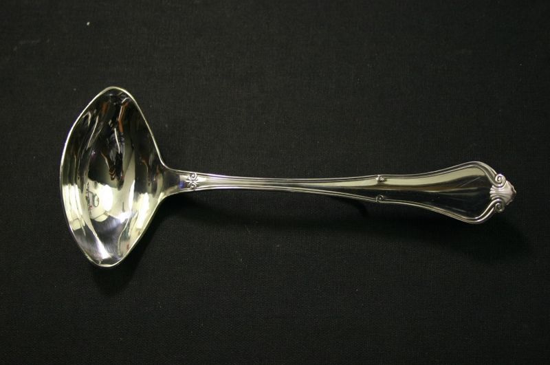 Ragnhild sauseskje med krok